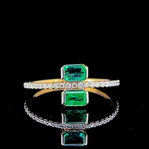 Emerald Harmony Ring